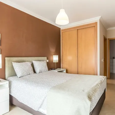 Διαμέρισμα Apartamento Perto Praia, Com Piscina Alvor